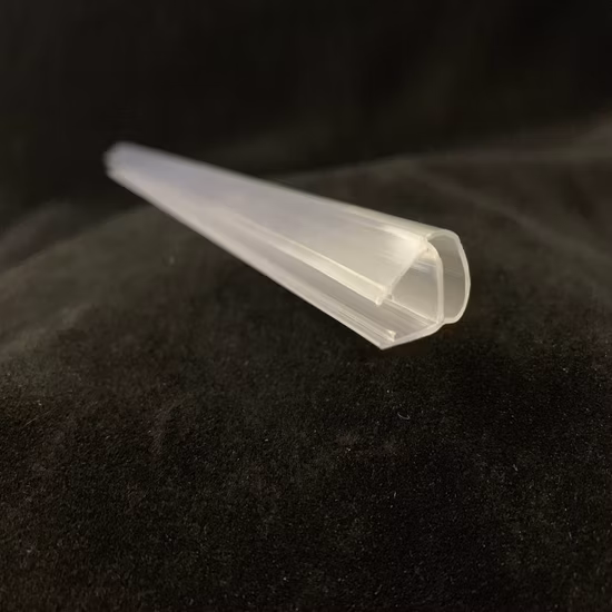 Era el suministro de agua fabricado en China Fabricación certificada UPVC/PVC/plástico/accesorios para tuberías de presión NSF Sch40 Tubería de PVC Era